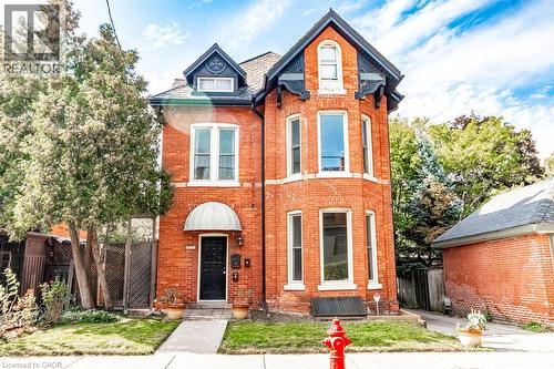 270 QUEEN Street S Unit# 1 , Hamilton, Ontario L8P 3T3 2