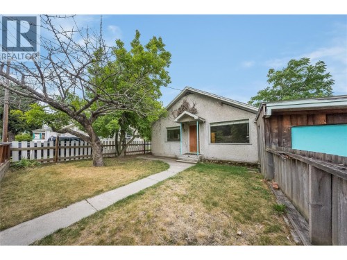 2258 Eighth Avenue  Trail, BC V1R 3E3