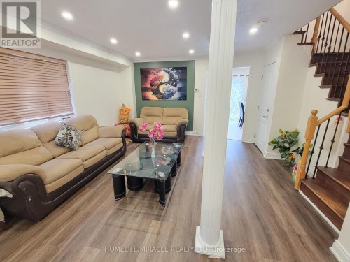 UPPER - 6959 TASSEL CRESCENT , Mississauga, Ontario L5W 1G9 4