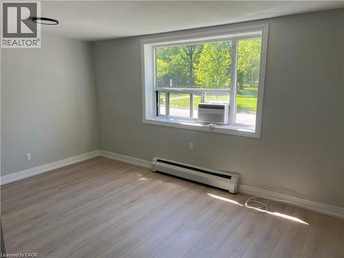 80 SOUTH FORSTER PARK Drive Unit# 6 , Oakville, Ontario L6K 1Y9 5
