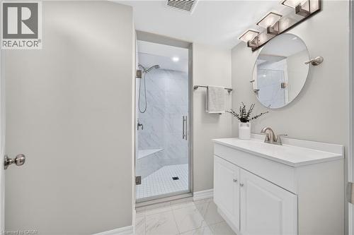 2203 Turnberry Road, Burlington, ON 