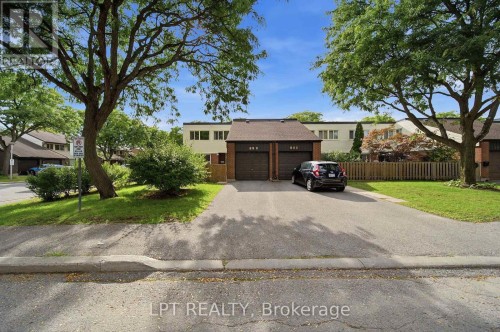 110 - 155 GLOVERS ROAD  Oshawa, ON L1G 7A4