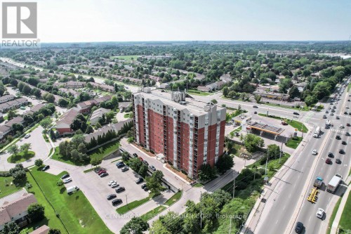 310 - 30 CHAPMAN COURT , London North (North I), Ontario N6G 4Y4 2