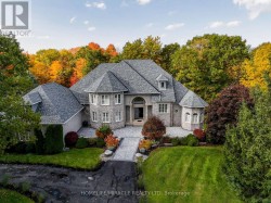 12 DEER RUN Uxbridge, ON L9P 0K9