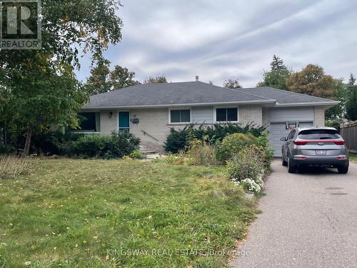 16 Plainsman Road, Mississauga, ON 