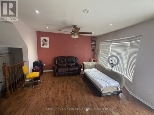 MAIN & 2ND LEVEL - 68 SEASIDE CIRCLE , Brampton, Ontario L6R 2G8 4