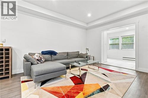 2177 Lakeshore Road, Burlington, ON 