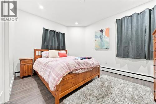 2177 Lakeshore Road, Burlington, ON 