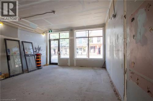 90 John Street S, Hamilton, ON 