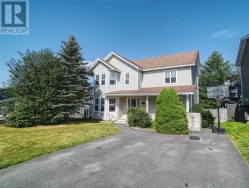 15 Grey Place Mount Pearl, NL A1N 3T7