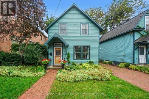 58 Concord Street N, Ottawa, ON 