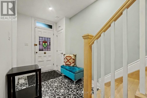 58 Concord Street N, Ottawa, ON 