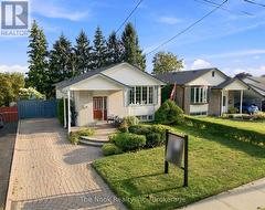 274 LABRADOR DRIVE Oshawa (Donevan), ON L1H 7E8
