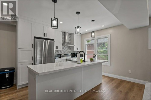 493 Crosby Avenue, Burlington, ON 