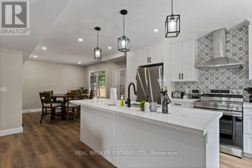 493 Crosby Avenue, Burlington, ON 