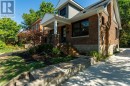 493 Crosby Avenue, Burlington, ON 