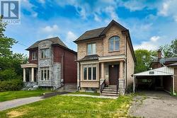 183 FINCH AVENUE E Toronto, ON M2N 4R8