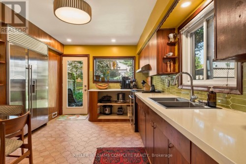22 Spring Street, Hamilton, ON 