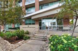 2210 - 80 WESTERN BATTERY ROAD Toronto, ON M6K 3S1
