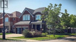 22 BLUFFMEADOW STREET Brampton, ON L6P 3K6