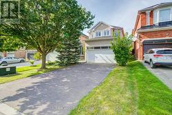 MAIN - 28 KIWI CRESCENT Richmond Hill, ON L4S 2H3