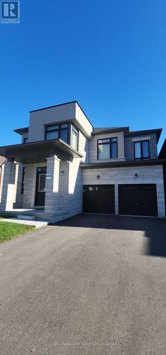 89 HALLDORSON AVENUE , Aurora, Ontario L4G 7Z4 2