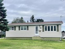 4 Ling Street Glace Bay, NS B1A 3L3