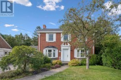225 ELORA STREET Centre Wellington (Fergus), ON N1M 1Y9