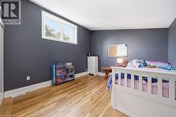 Upper level bedroom - 