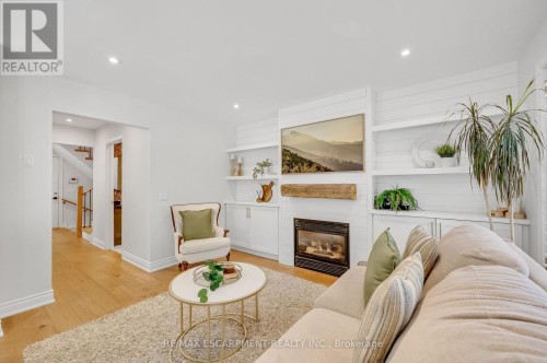 4013 Jarvis Crescent, Burlington, ON 