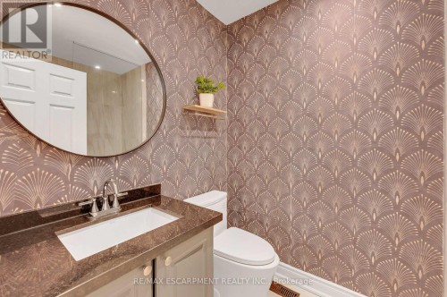Main Floor Bathroom - 3pc - 4013 Jarvis Crescent, Burlington, ON 