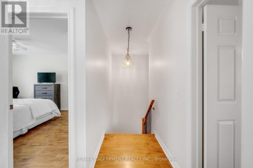 4013 Jarvis Crescent, Burlington, ON 
