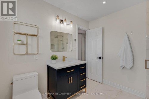 4013 Jarvis Crescent, Burlington, ON 