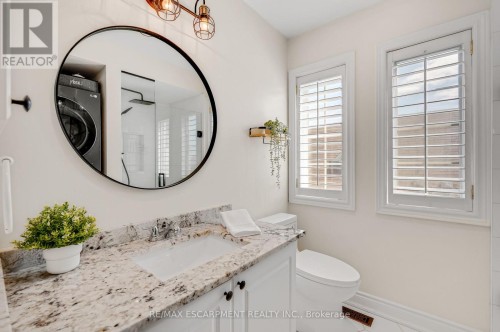 2nd Floor 3pc Bathroom - 4013 Jarvis Crescent, Burlington, ON 