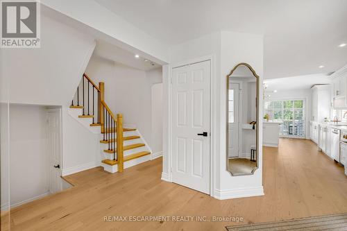 Fully renovated Main floor - 4013 Jarvis Crescent, Burlington, ON 