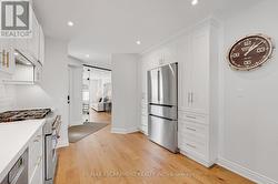 High end appliances - 6 Burner Gas Stove - 
