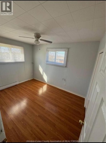 432 SIMCOE STREET Unit# UPPER FLOOR 1 , Amherstburg, Ontario N9V 1N3 2
