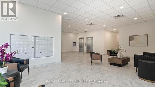 221 - 865 KLEINBURG DRIVE , London North (North B), Ontario N5X 0P4 2