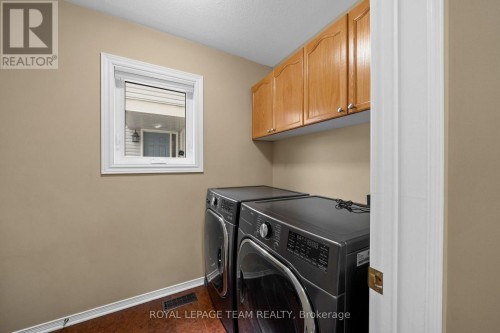 6524 Tooney Drive, Ottawa, ON 