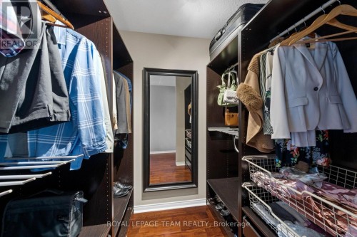 Primary Bedroom Walk in Closet - 6524 Tooney Drive, Ottawa, ON 