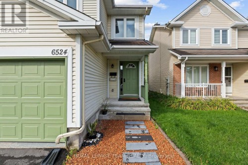 6524 Tooney Drive, Ottawa, ON 