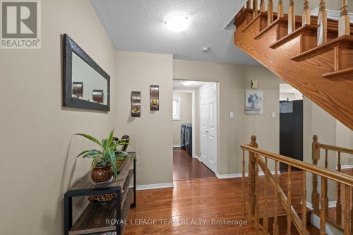 6524 Tooney Drive, Ottawa, ON 