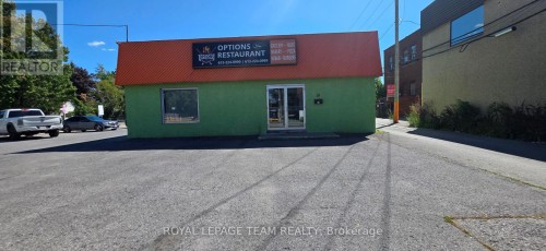 18 Third Street E, Cornwall, ON 