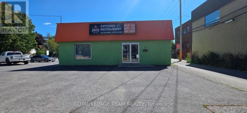 18 Third Street E, Cornwall, ON 