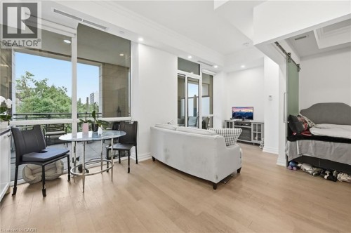 2060 Lakeshore Road Unit# 202, Burlington, ON 