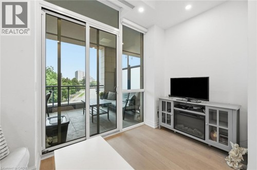 2060 Lakeshore Road Unit# 202, Burlington, ON 