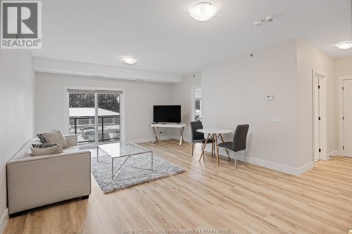 224 MAIN STREET East Unit# 609 , Kingsville, Ontario N9Y 0H1 3