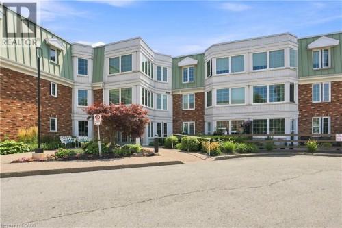 3420 FREDERICK Avenue Unit# 215  Lincoln, ON L0R 2C0