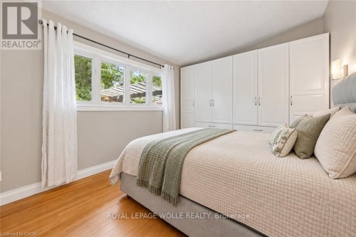 100 Forest Hill Drive, Kitchener, ON 