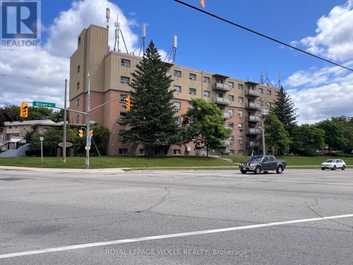 503 - 283 FAIRWAY ROAD N , Kitchener, Ontario N2A 2P1 2